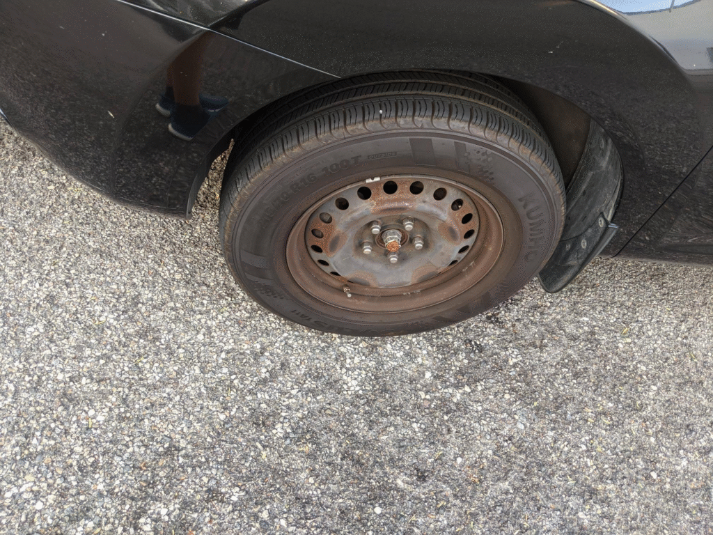 What to Do When Your Car Makes Clicking Noises While Turning